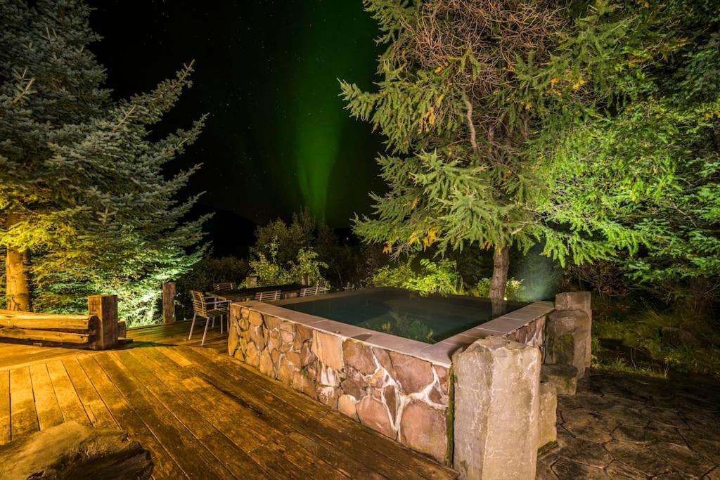Luxury Lakefront Villa, Infinity Hot Tub And Sauna Grimsnes og Grafningshreppur Exterior foto
